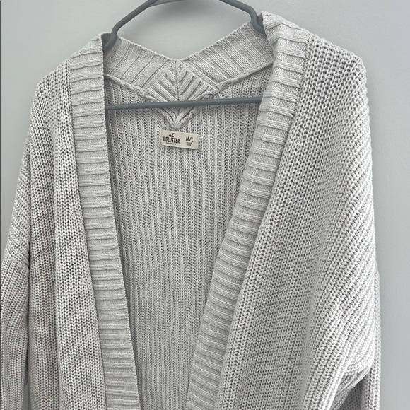 Hollister Cozy Oatmeal Cardigan - Picture 2 of 8